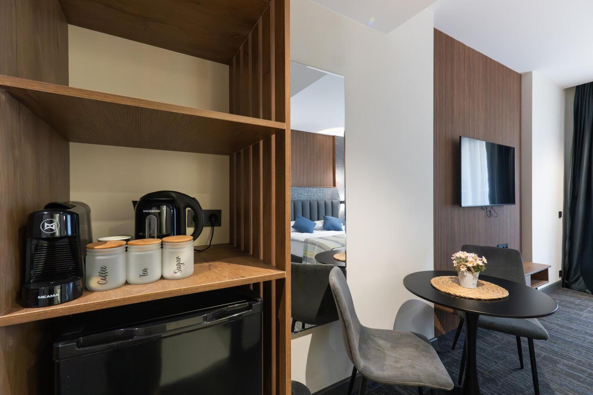 Nova Luxe Hotel & Residences Batumi Eksteriør bilde
