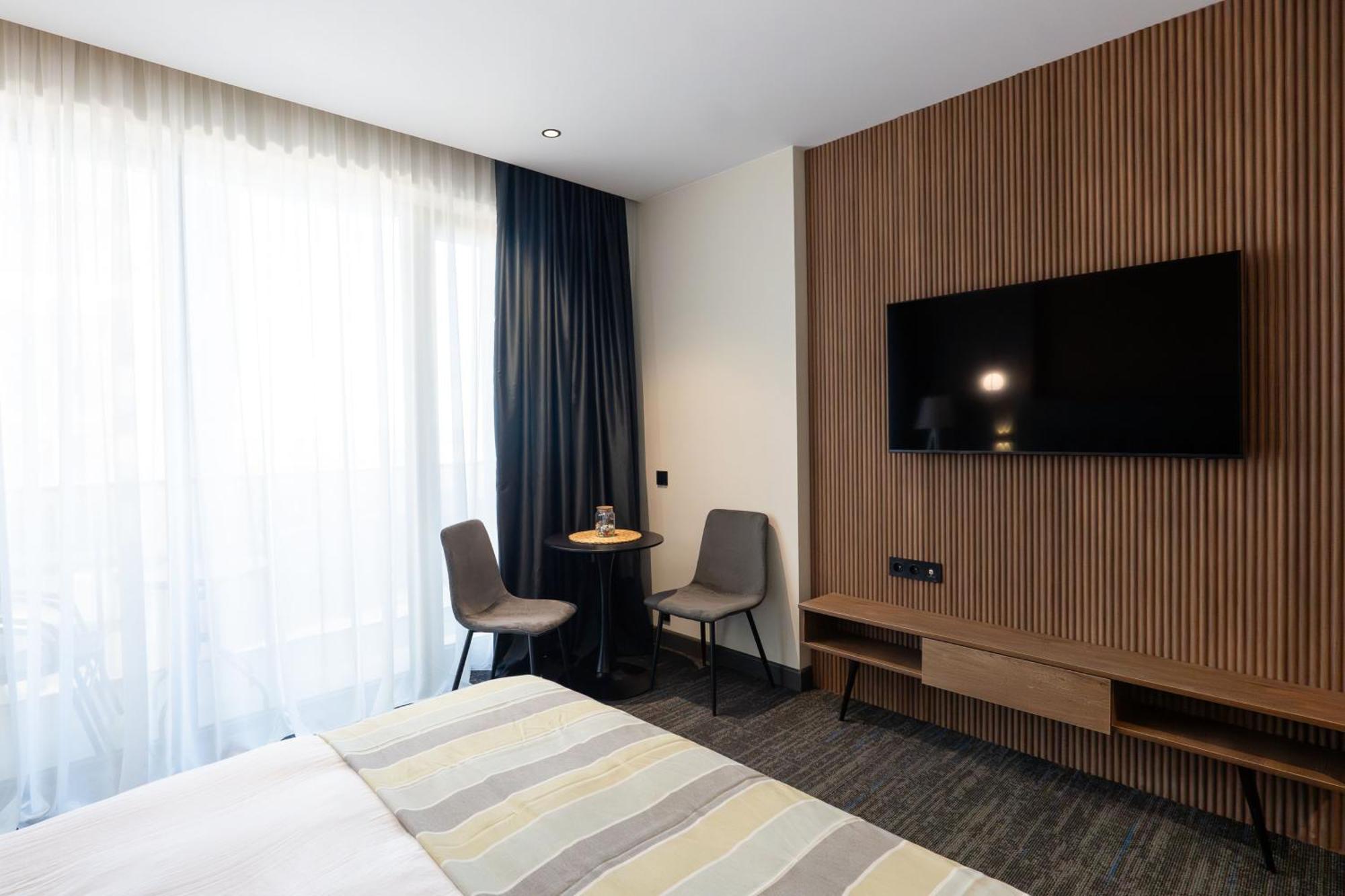 Nova Luxe Hotel & Residences Batumi Rom bilde