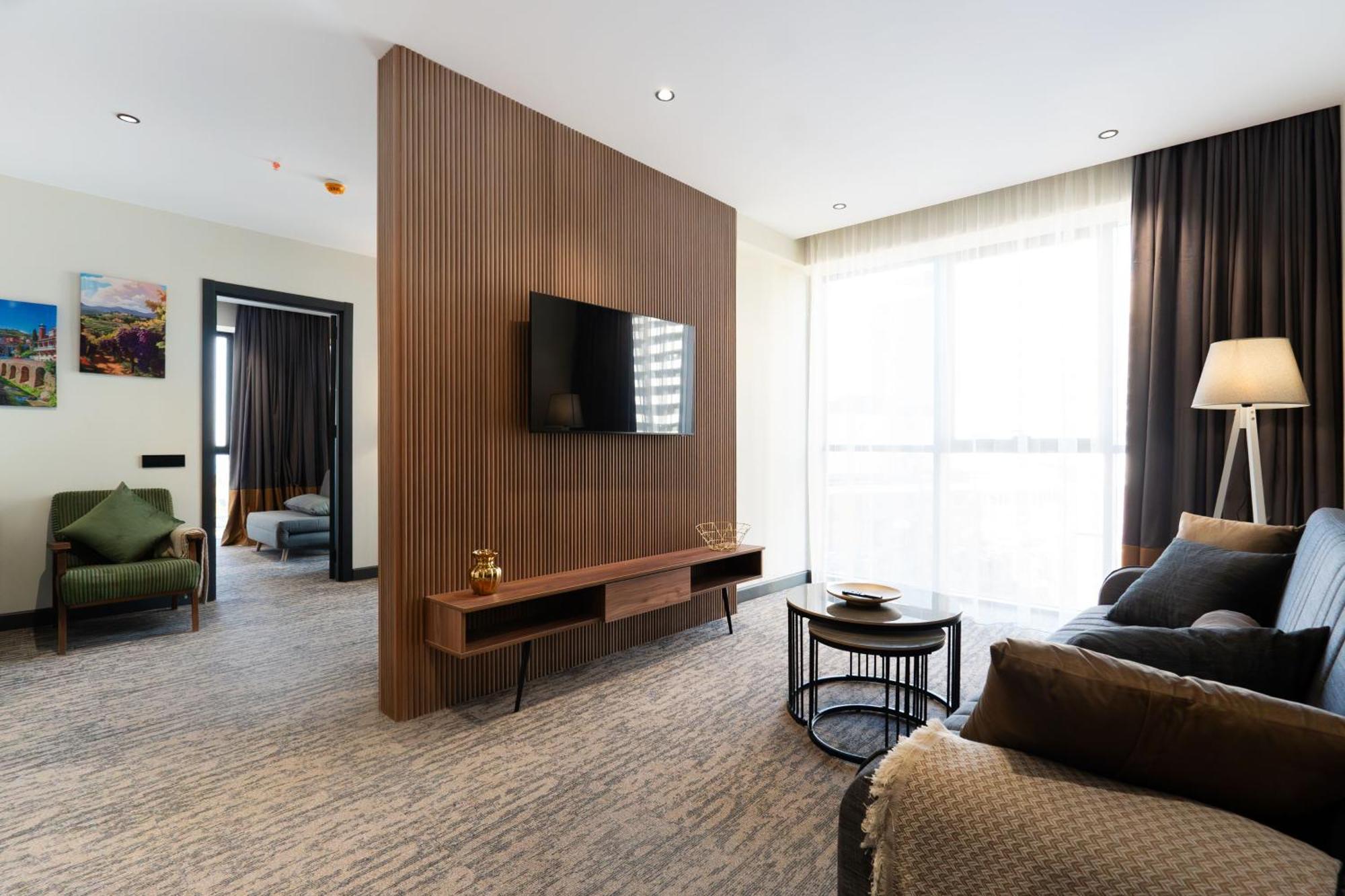 Nova Luxe Hotel & Residences Batumi Eksteriør bilde