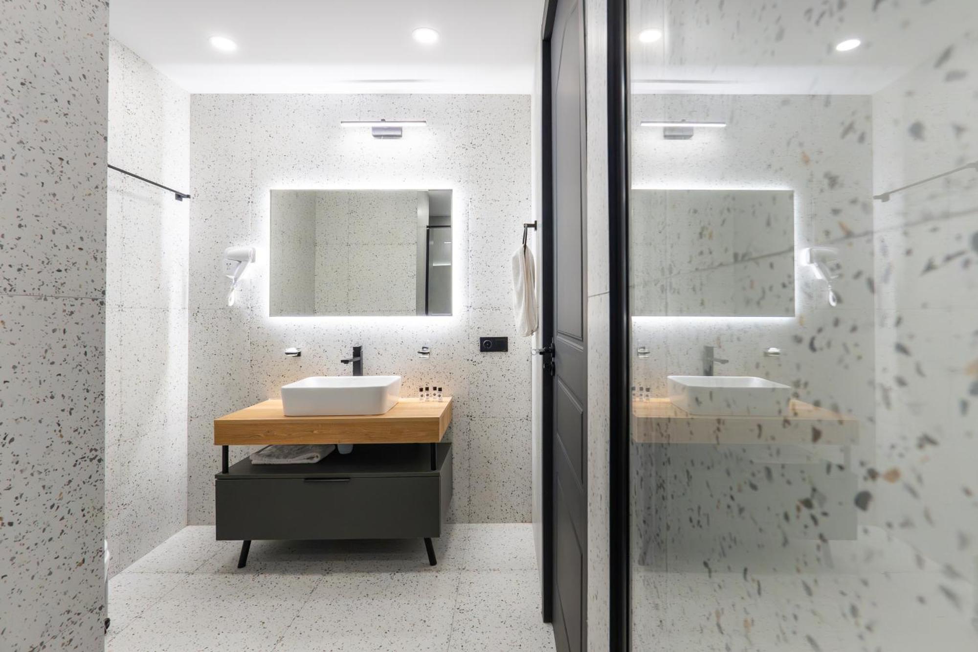 Nova Luxe Hotel & Residences Batumi Eksteriør bilde